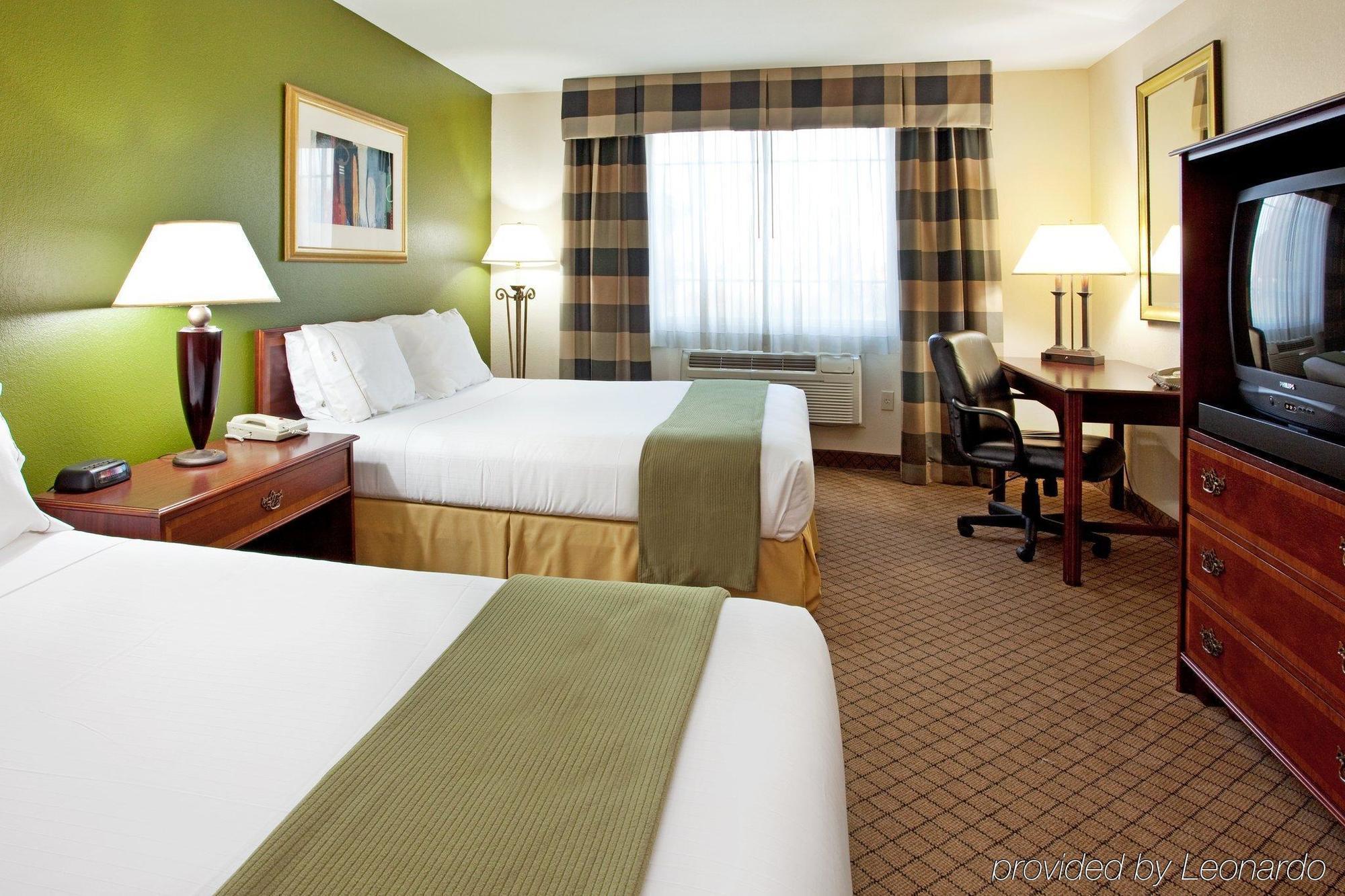 Holiday Inn Express Harvey-Marrero By Ihg Habitación foto